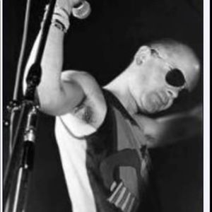 Meet your Posher, Adriana